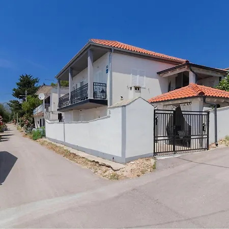 Apartment Rovanjska *