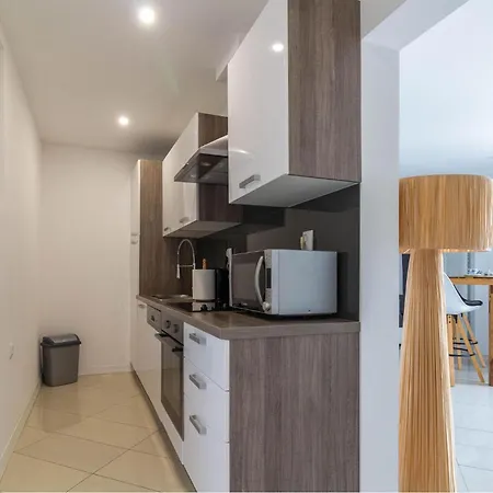 דירה Apartment Rovanjska *