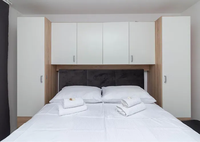 Apartment Rovanjska Rovanjska